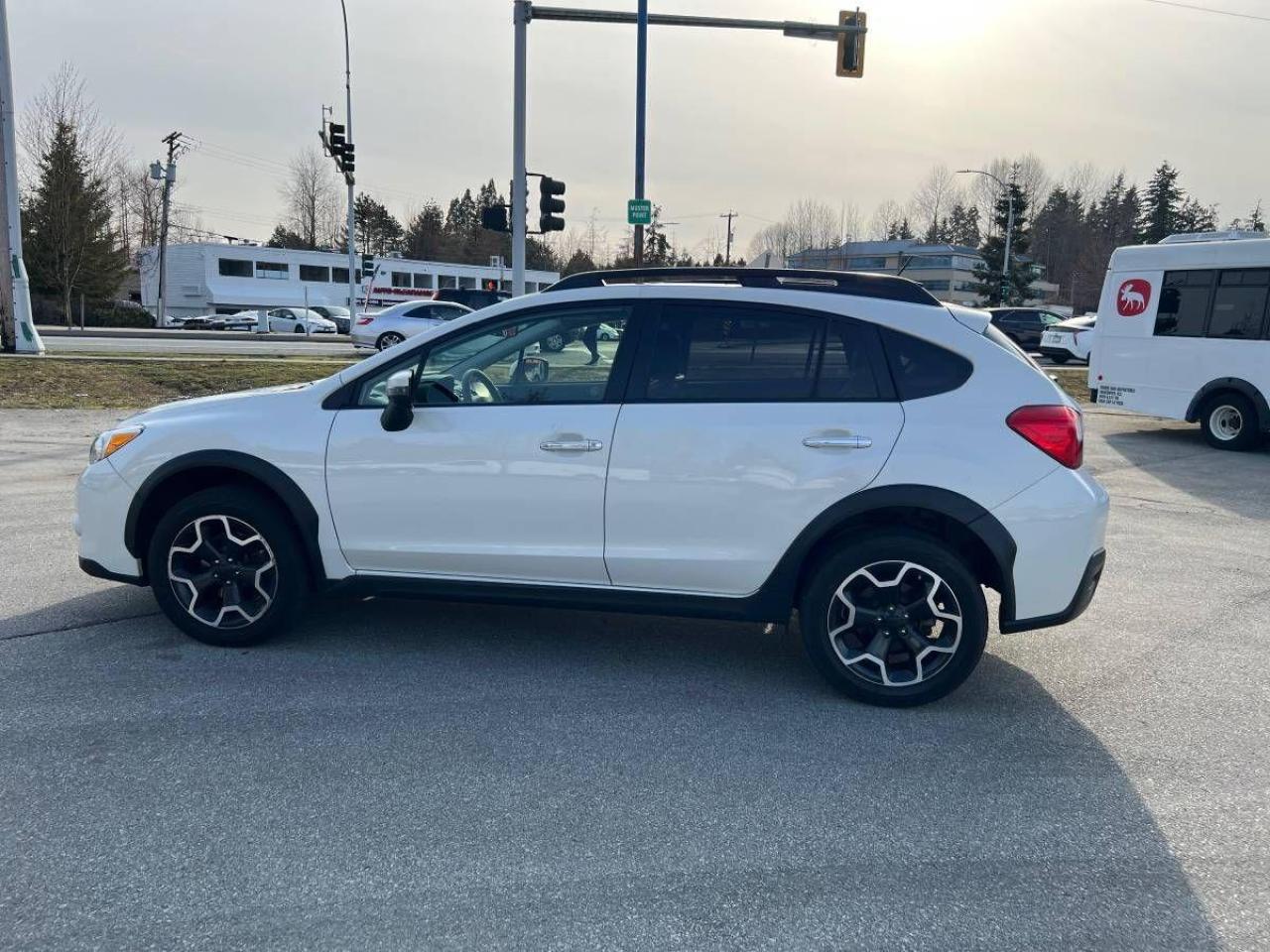 2015 Subaru XV Crosstrek 2.0i w/Limited/Tech Pkg - Photo #6