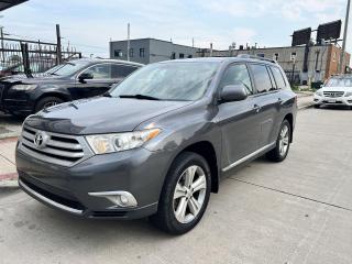 2011 Toyota Highlander 4WD 4DR - Photo #2