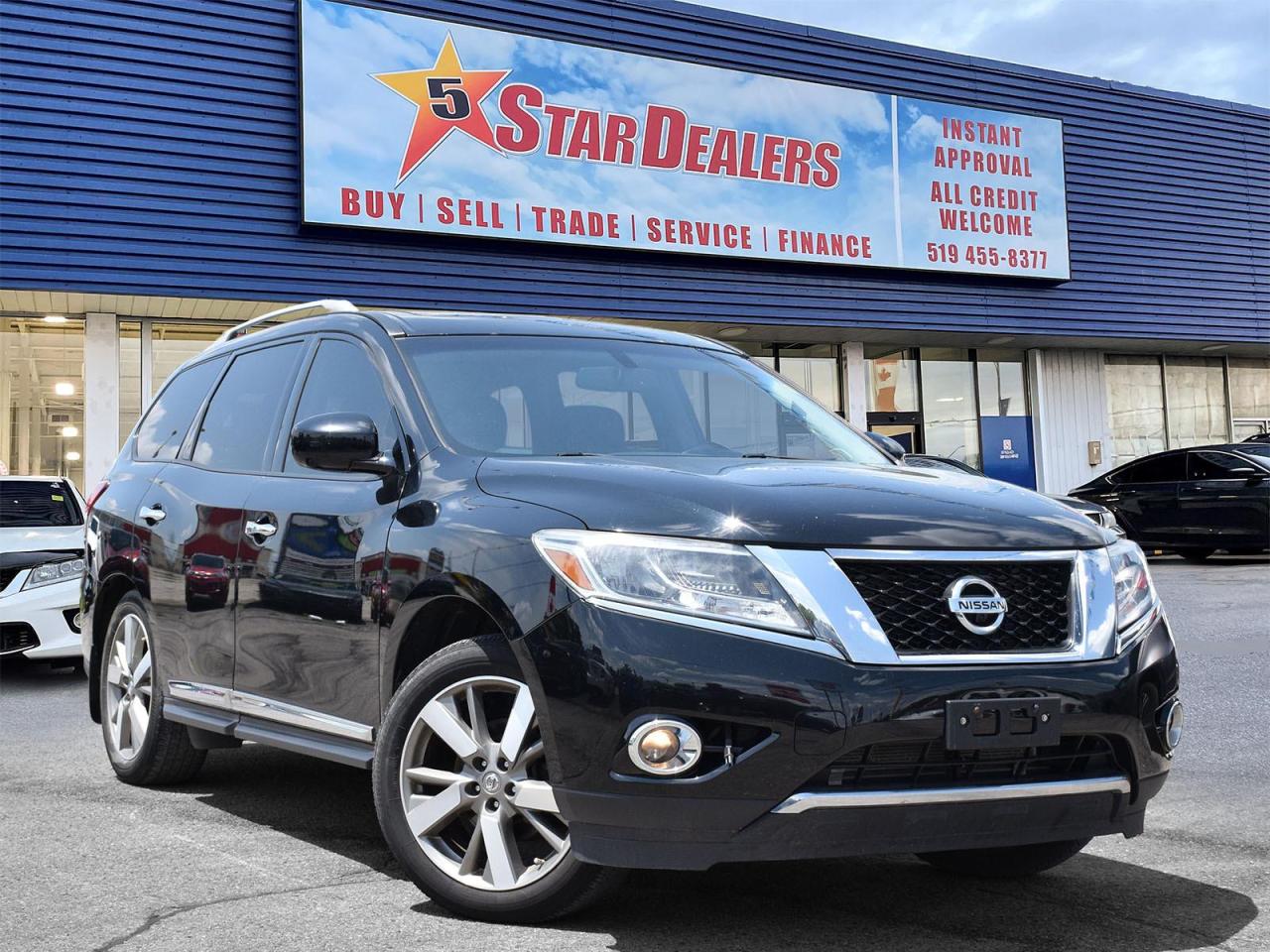 Used 2014 Nissan Pathfinder NAV LEATHER PANO ROOF MINT! WE FINANCE ALL CREDIT! for sale in London, ON