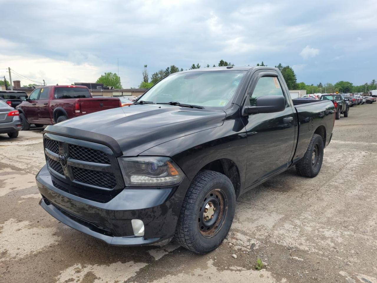 2015 RAM 1500 2WD Reg Cab 120.5" Express - Photo #1