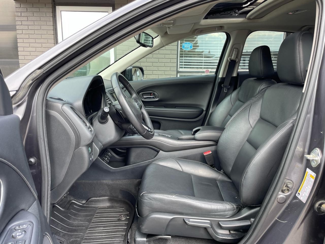 2018 Honda HR-V Ex-L Navi Awd New Transmission at HONDA - Photo #11