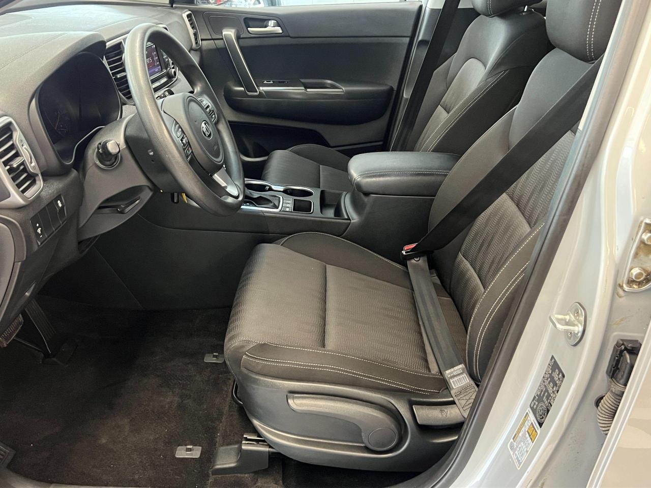 2017 Kia Sportage LX AWD+Camera+New Tires+Rust Proofed+CLEAN CARFAX - Photo #18
