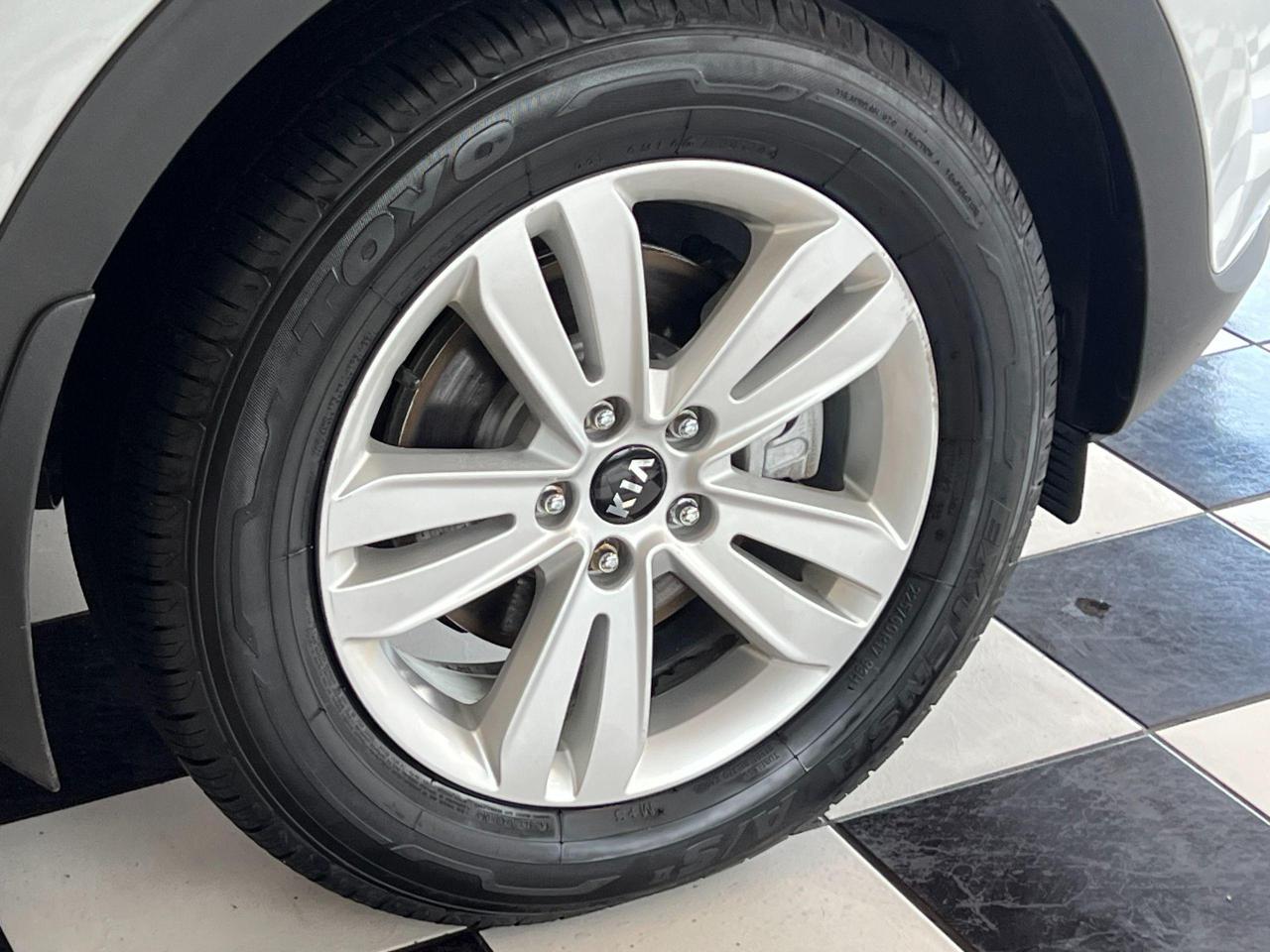 2017 Kia Sportage LX AWD+Camera+New Tires+Rust Proofed+CLEAN CARFAX - Photo #50