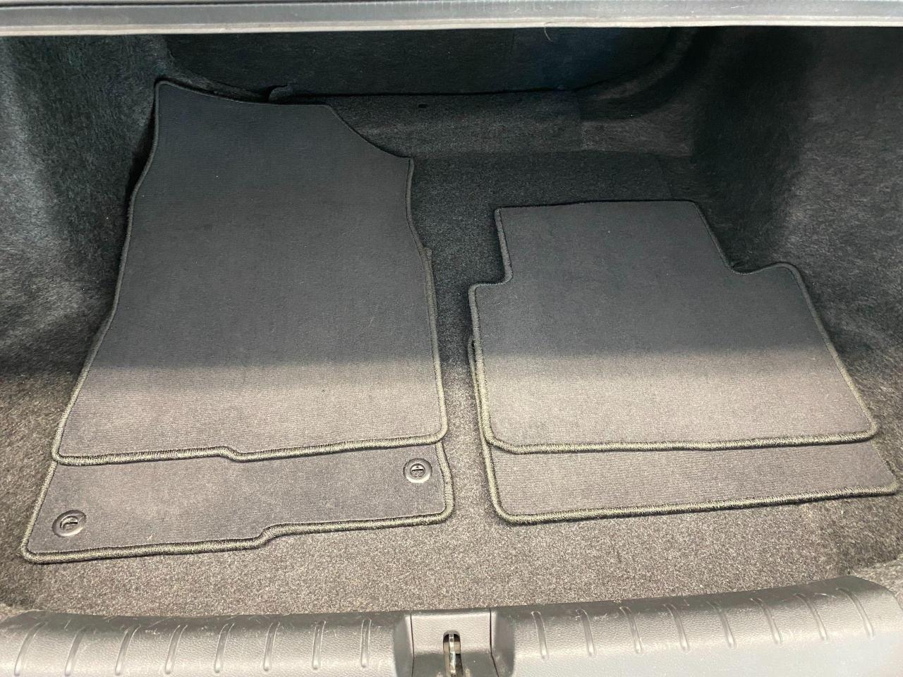 2017 Honda Civic LX+Camera+ApplePlay+New Tires+Heated Seats - Photo #24
