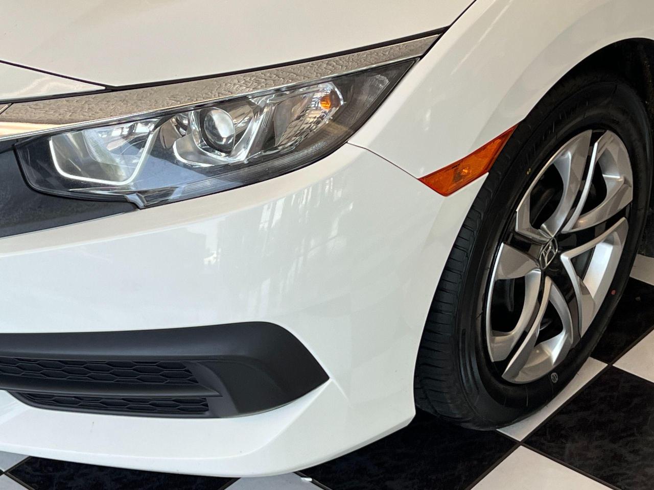 2017 Honda Civic LX+Camera+ApplePlay+New Tires+Heated Seats Photo102