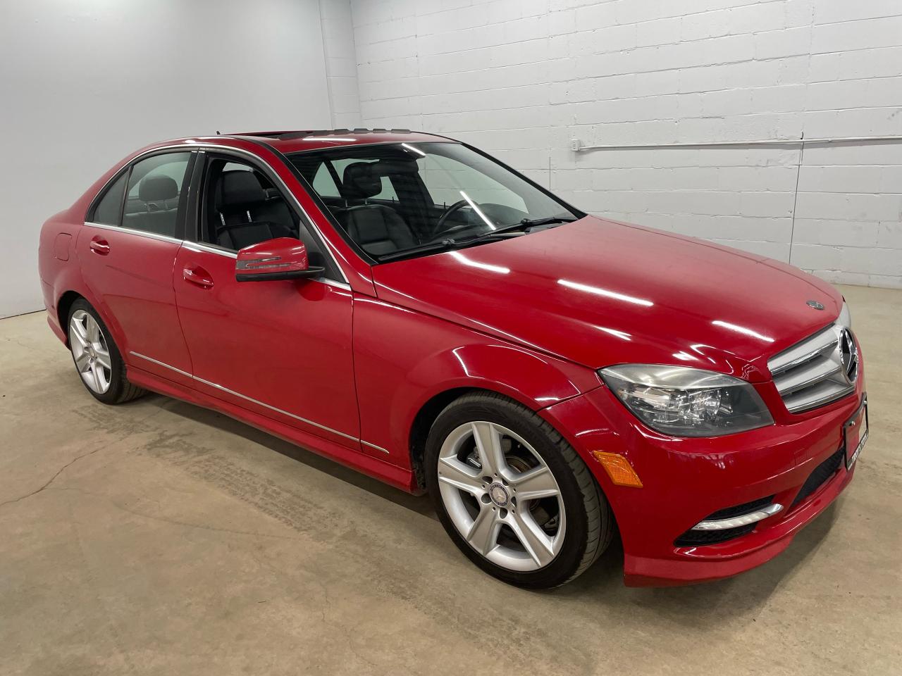 2011 Mercedes-Benz C-Class C 250 Photo1
