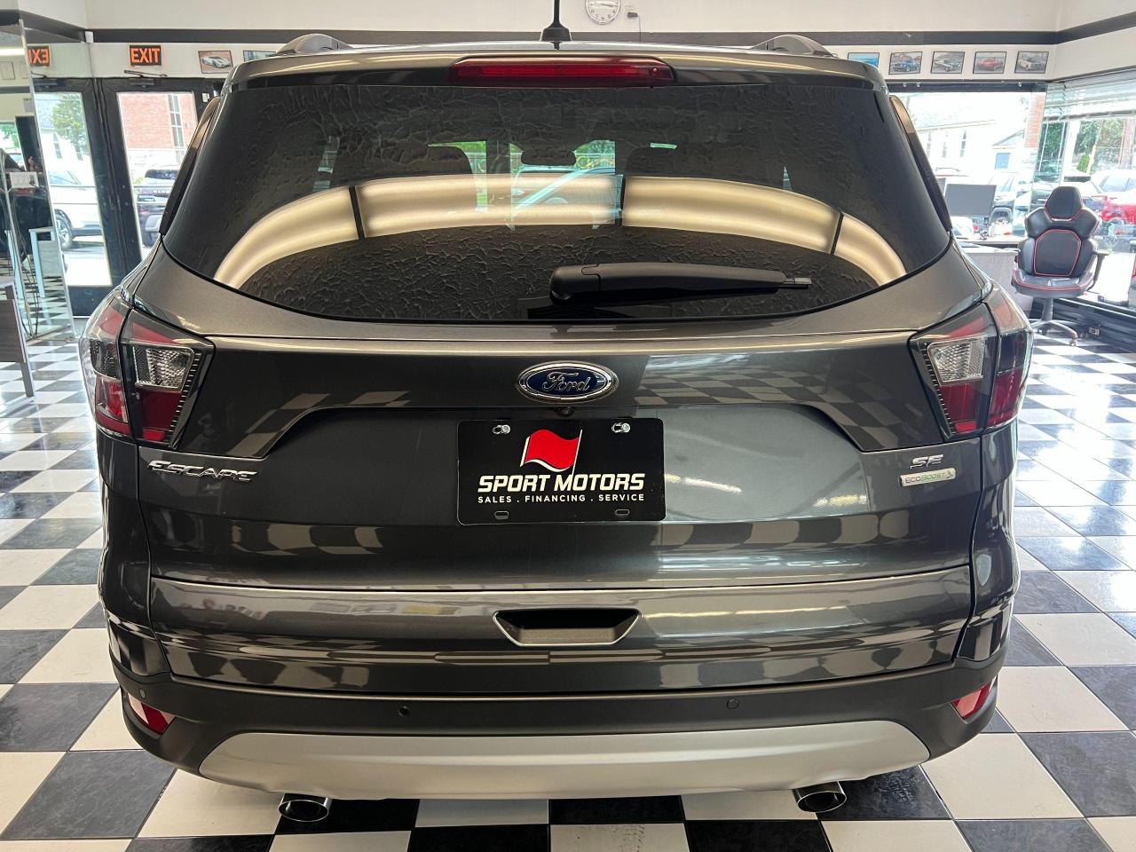 2017 Ford Escape SE+ApplePlay+Camera+New Tires+Sensors+CLEAN CARFAX - Photo #3