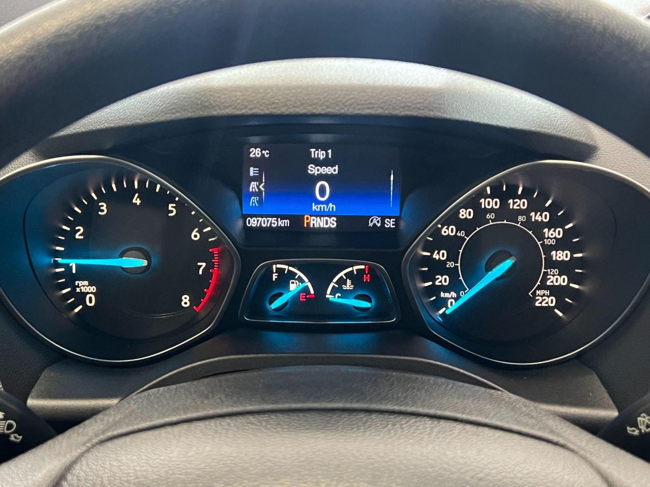 2017 Ford Escape SE+ApplePlay+Camera+New Tires+Sensors+CLEAN CARFAX - Photo #17