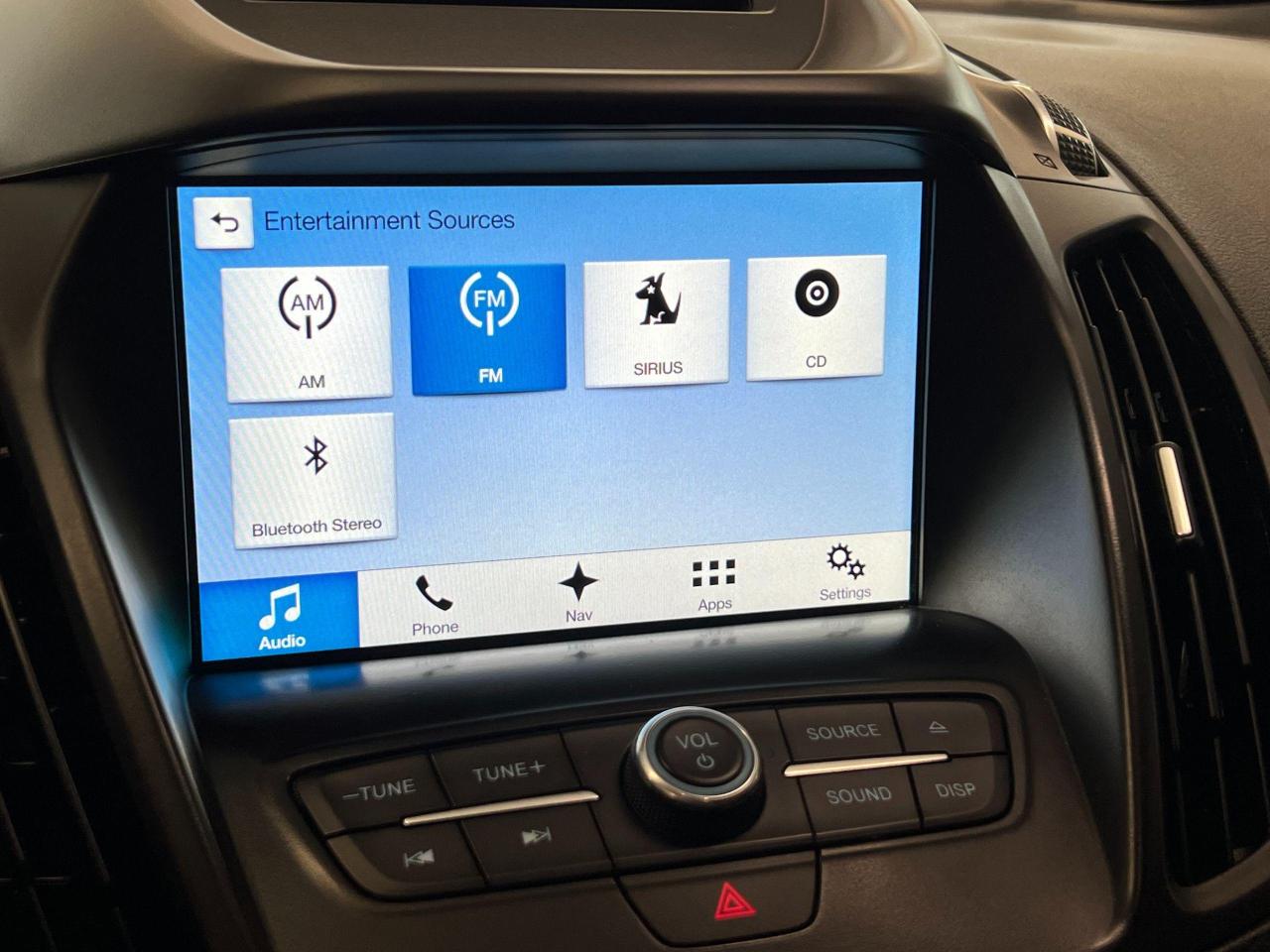 2017 Ford Escape SE+ApplePlay+Camera+New Tires+Sensors+CLEAN CARFAX - Photo #33