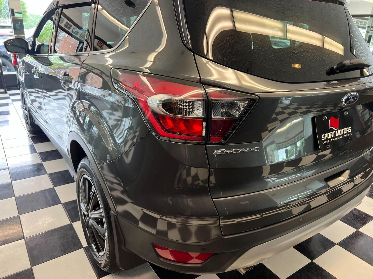 2017 Ford Escape SE+ApplePlay+Camera+New Tires+Sensors+CLEAN CARFAX - Photo #42