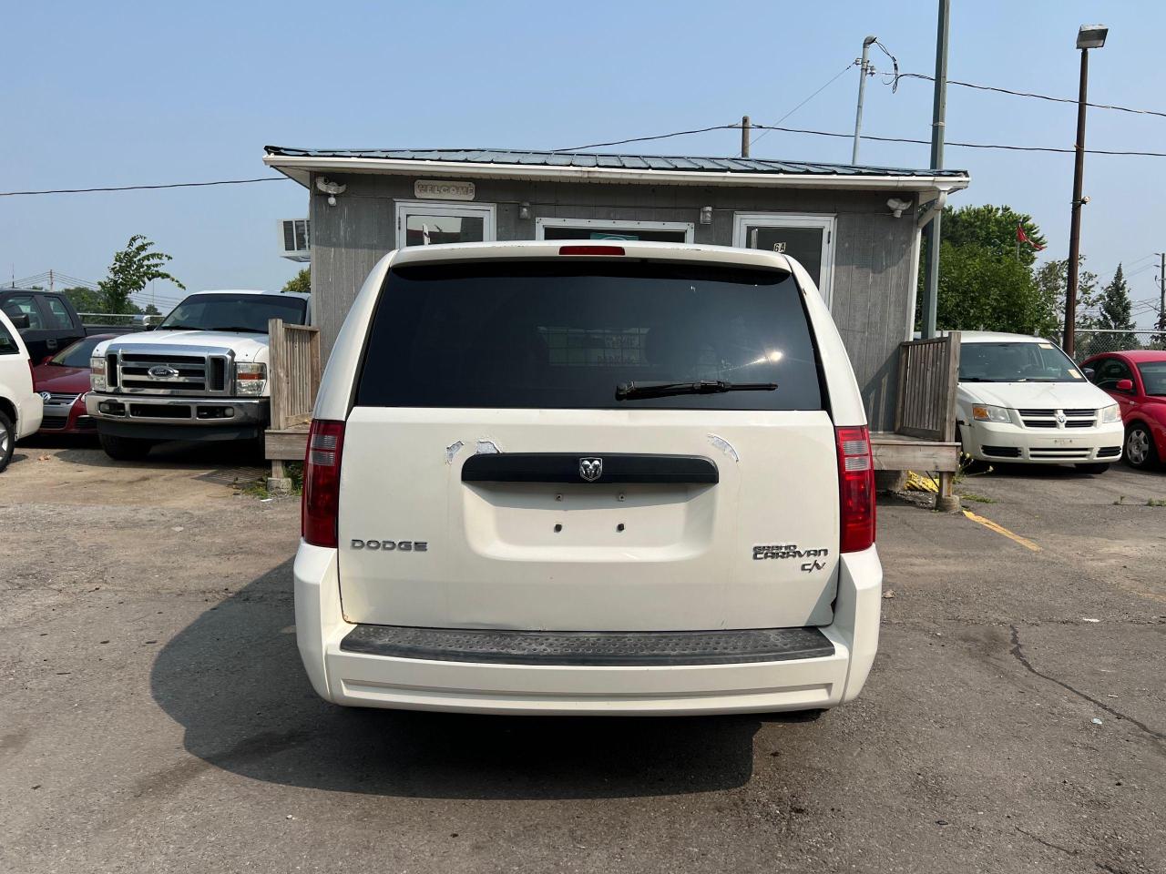 2010 Dodge Grand Caravan C/V Photo3