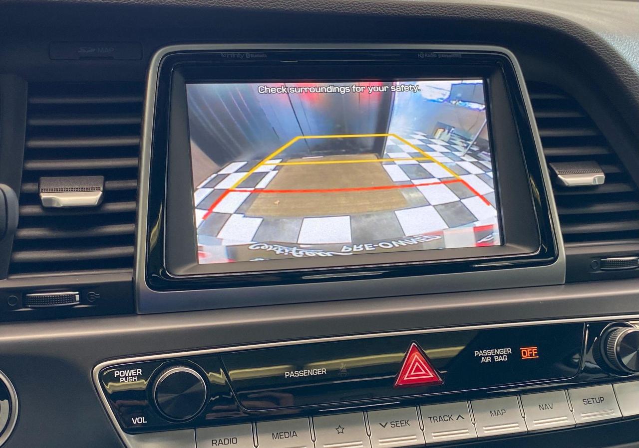 2019 Hyundai Elantra Preferred+ApplePlay+CAM+Heated Seats+CLEAN CARFAX - Photo #25