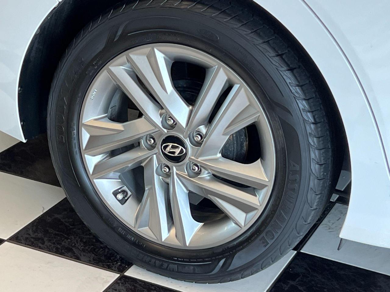 2019 Hyundai Elantra Preferred+ApplePlay+CAM+Heated Seats+CLEAN CARFAX - Photo #49
