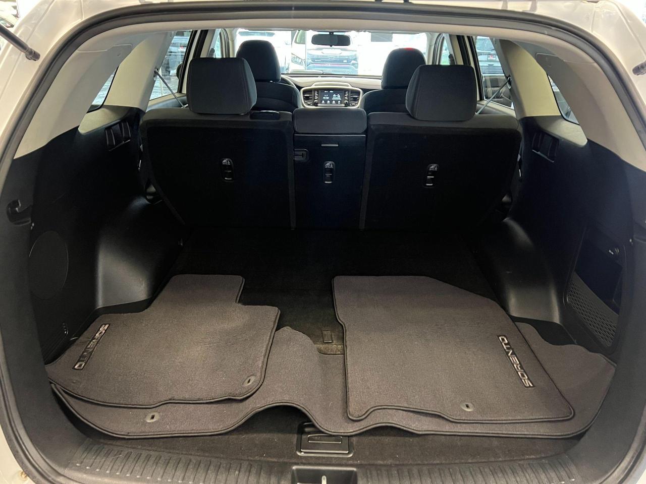 2019 Kia Sorento LX AWD+ApplePlay+Heated Seats+Camera+CLEAN CARFAX - Photo #26