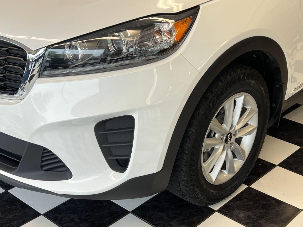 2019 Kia Sorento LX AWD+ApplePlay+Heated Seats+Camera+CLEAN CARFAX - Photo #42