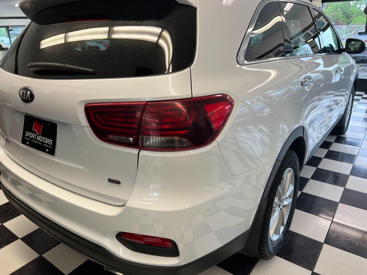 2019 Kia Sorento LX AWD+ApplePlay+Heated Seats+Camera+CLEAN CARFAX - Photo #44