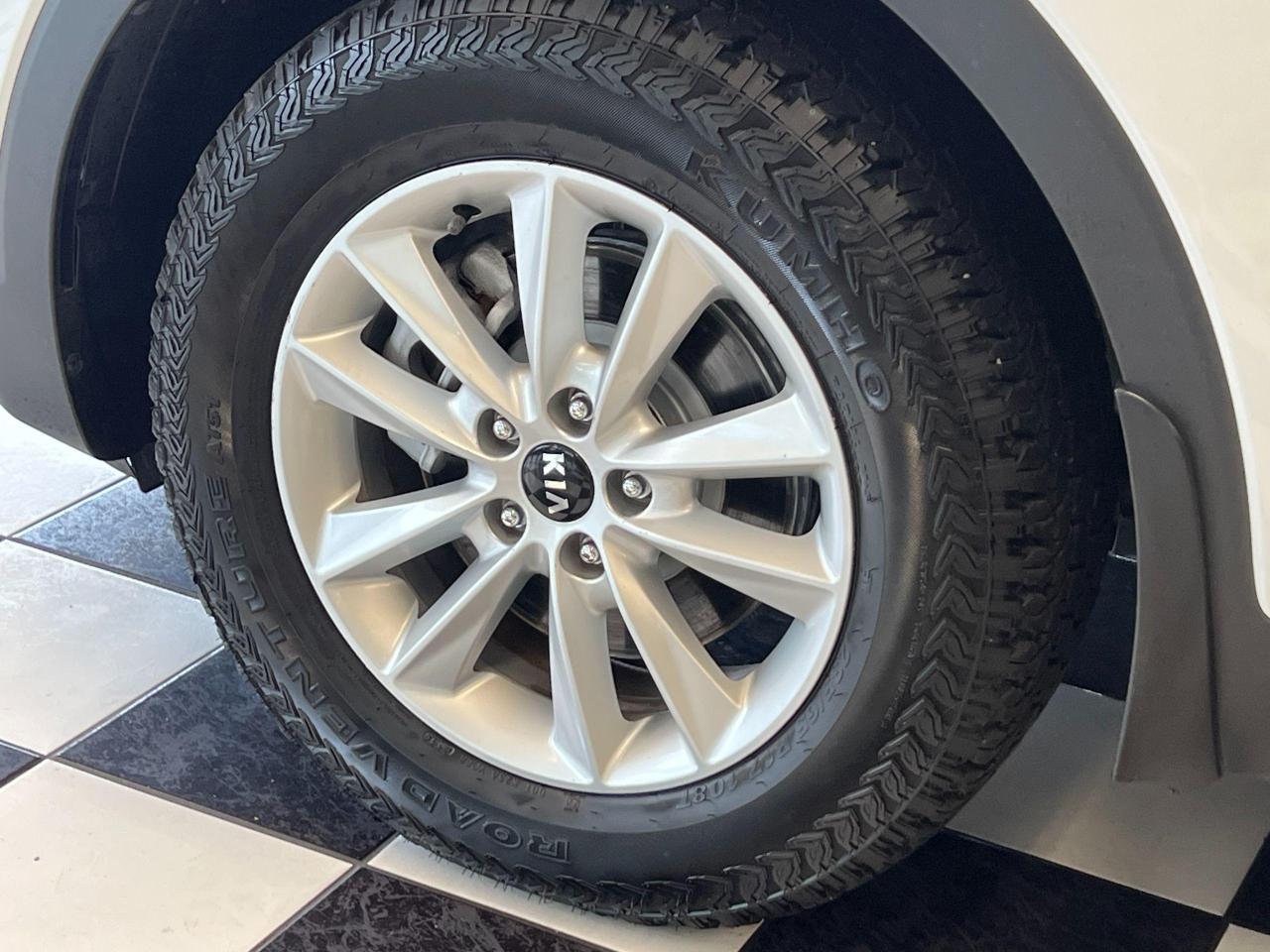 2019 Kia Sorento LX AWD+ApplePlay+Heated Seats+Camera+CLEAN CARFAX - Photo #55