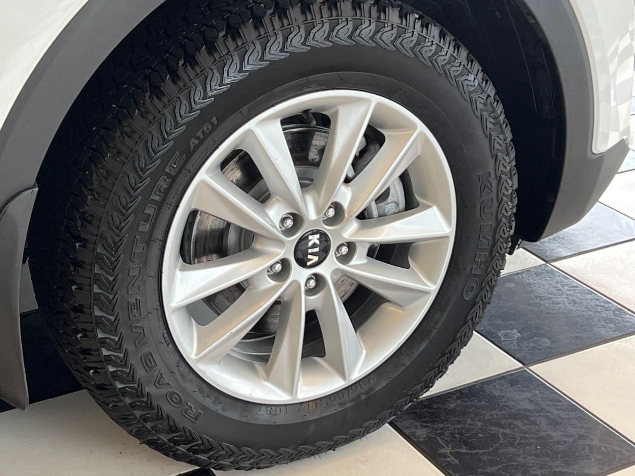 2019 Kia Sorento LX AWD+ApplePlay+Heated Seats+Camera+CLEAN CARFAX - Photo #58
