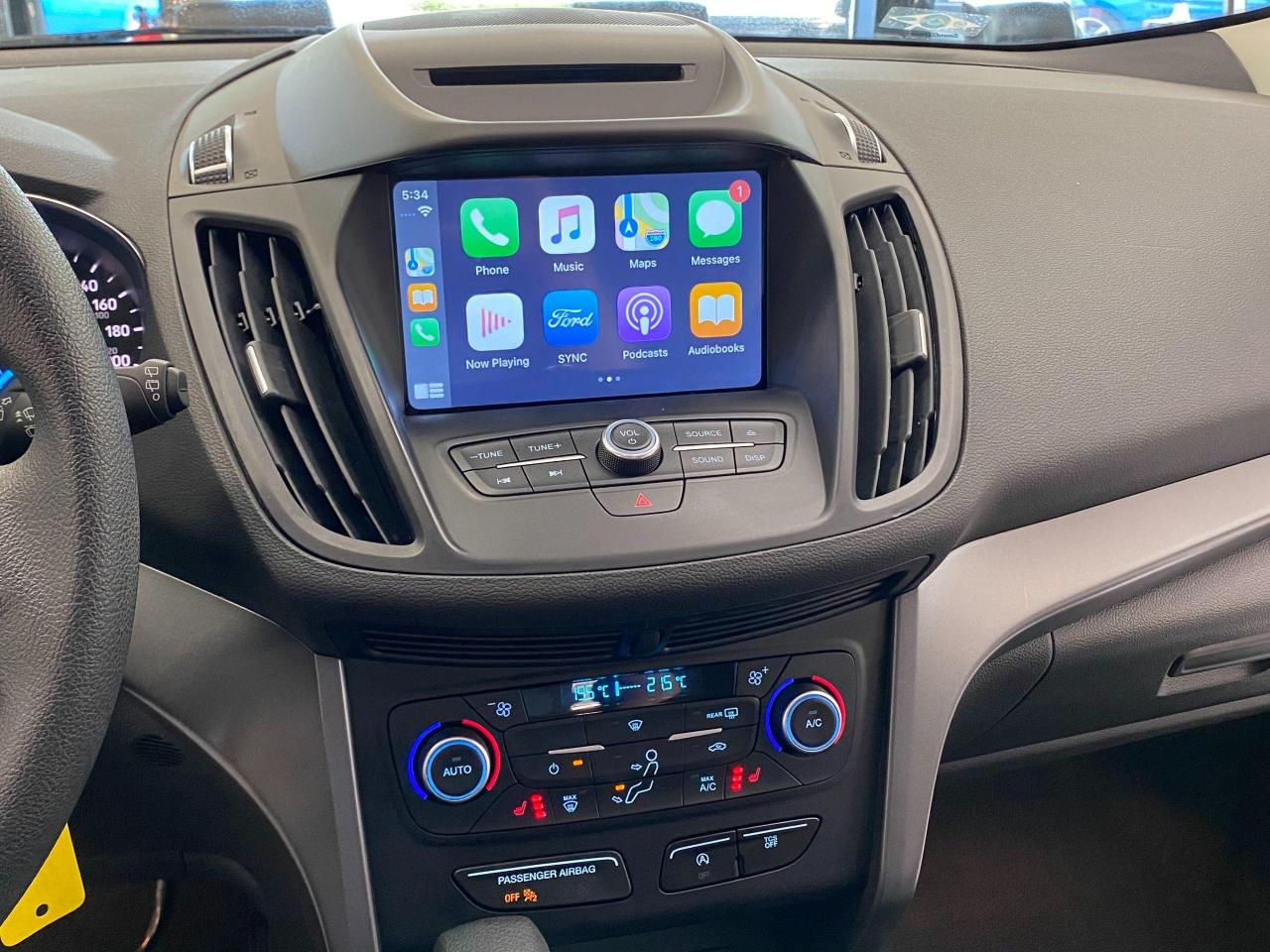 2017 Ford Escape SE 4WD+APPLEPLAY+CAMERA+SENSORS+CLEAN CARFAX - Photo #10