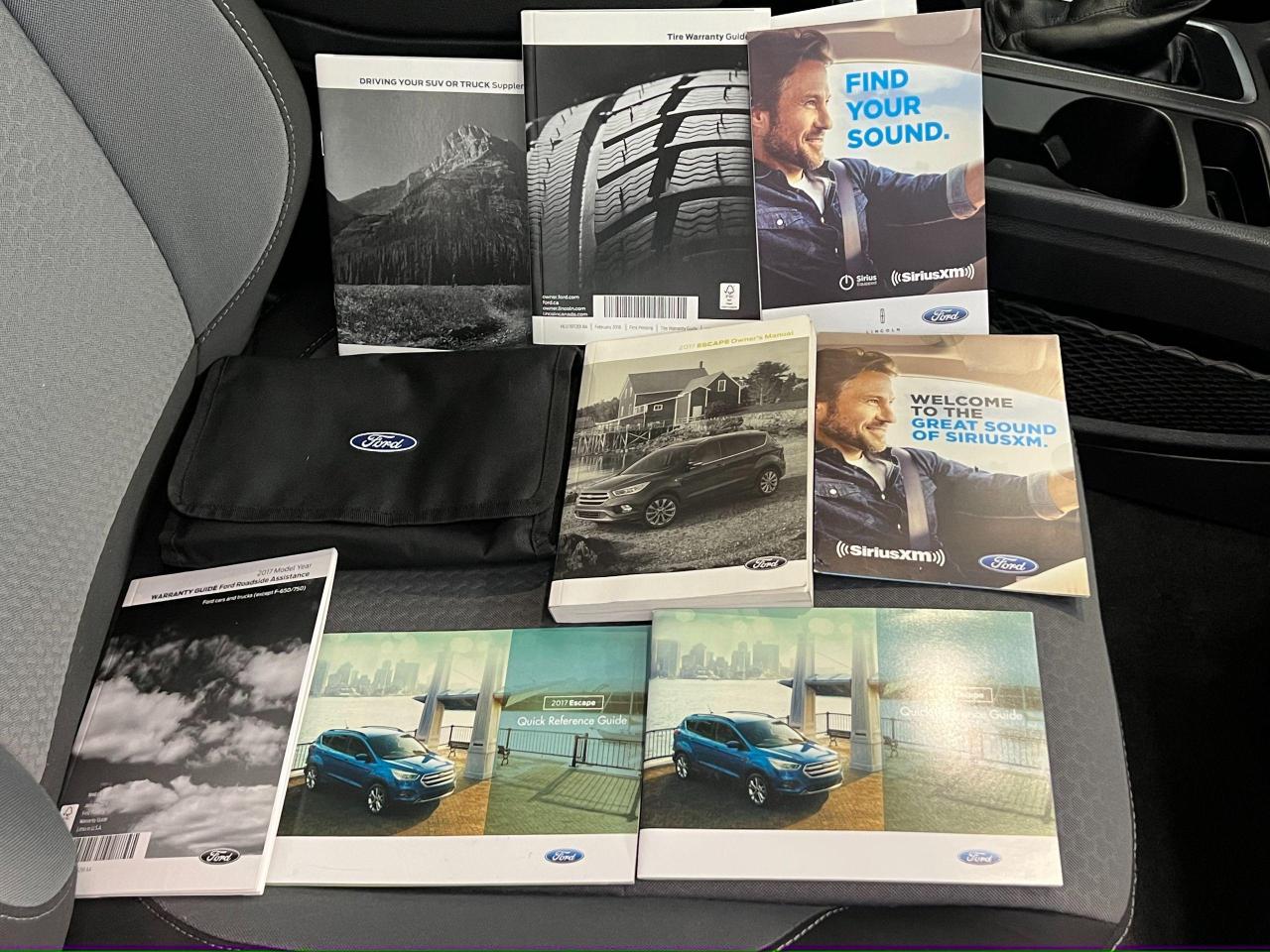 2017 Ford Escape SE 4WD+APPLEPLAY+CAMERA+SENSORS+CLEAN CARFAX - Photo #27