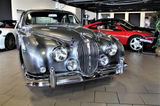 1966 Jaguar Mark 2 JAGUAR MARK 11 RESTO MOD - Photo #1