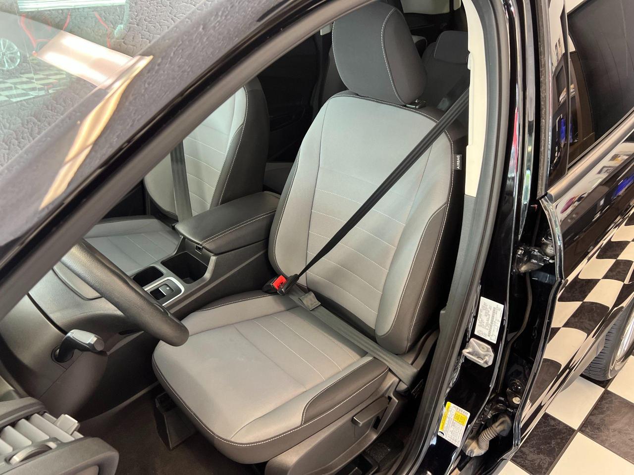 2019 Ford Escape S+New Tires+Camera+Bluetooth+Clean Carfax Photo77