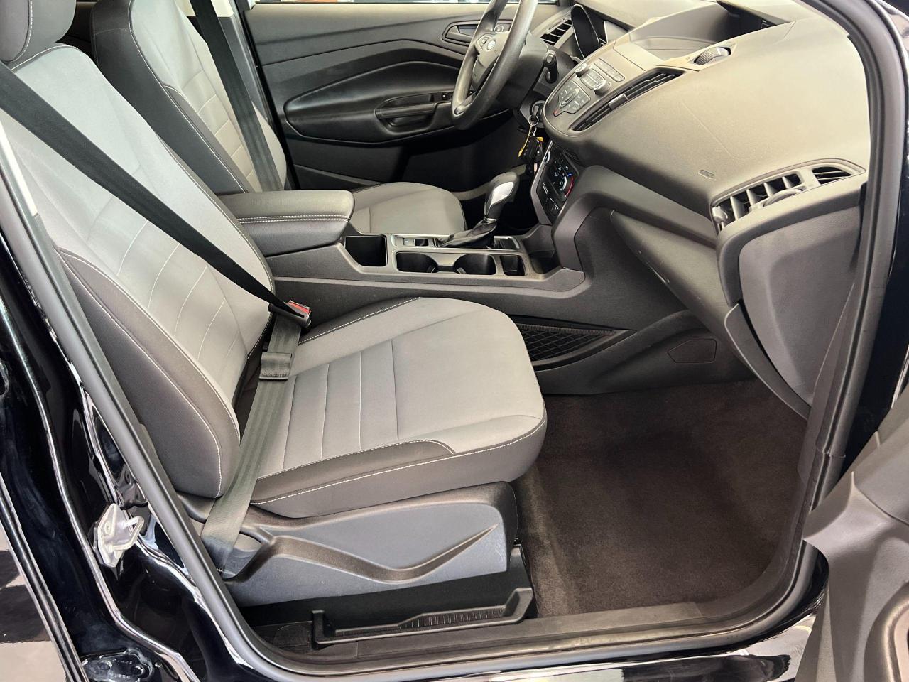 2019 Ford Escape S+New Tires+Camera+Bluetooth+Clean Carfax Photo79