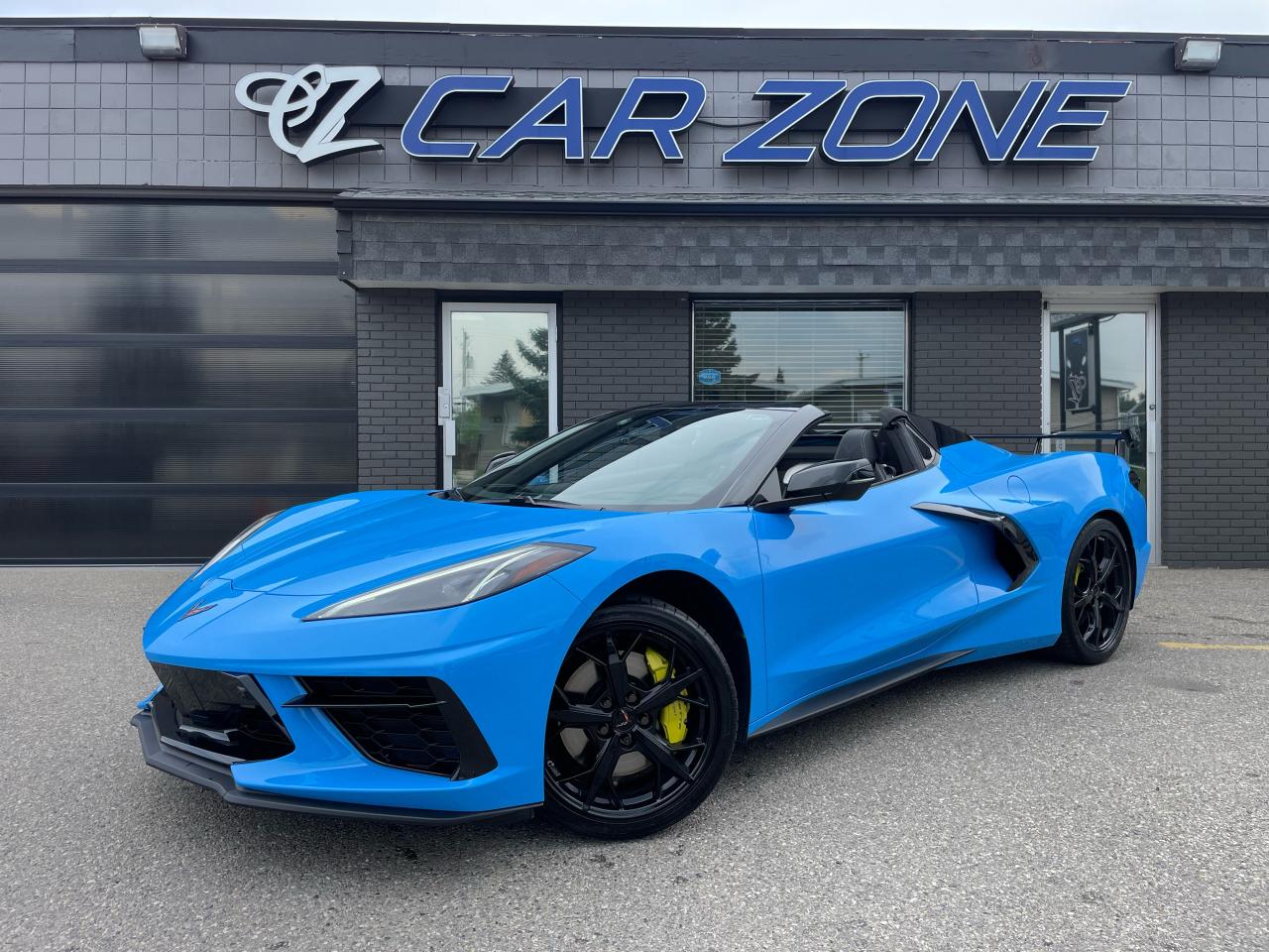 2022 Chevrolet Corvette 2dr Stingray Conv w/3LT Z51 - Photo #2