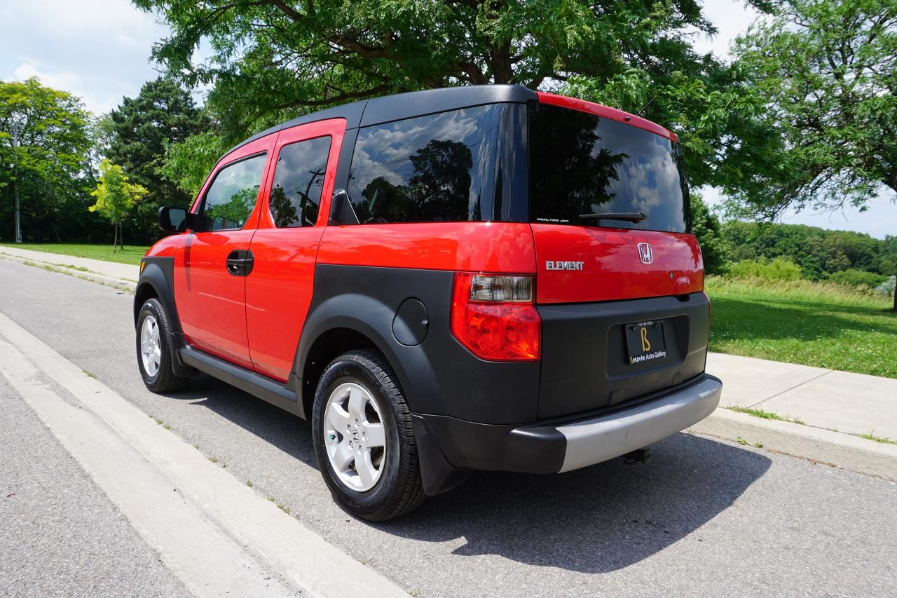 2005 Honda Element 1 OWNER / NEW CLUTCH / MANUAL / 4WD / SUPER RARE Photo2