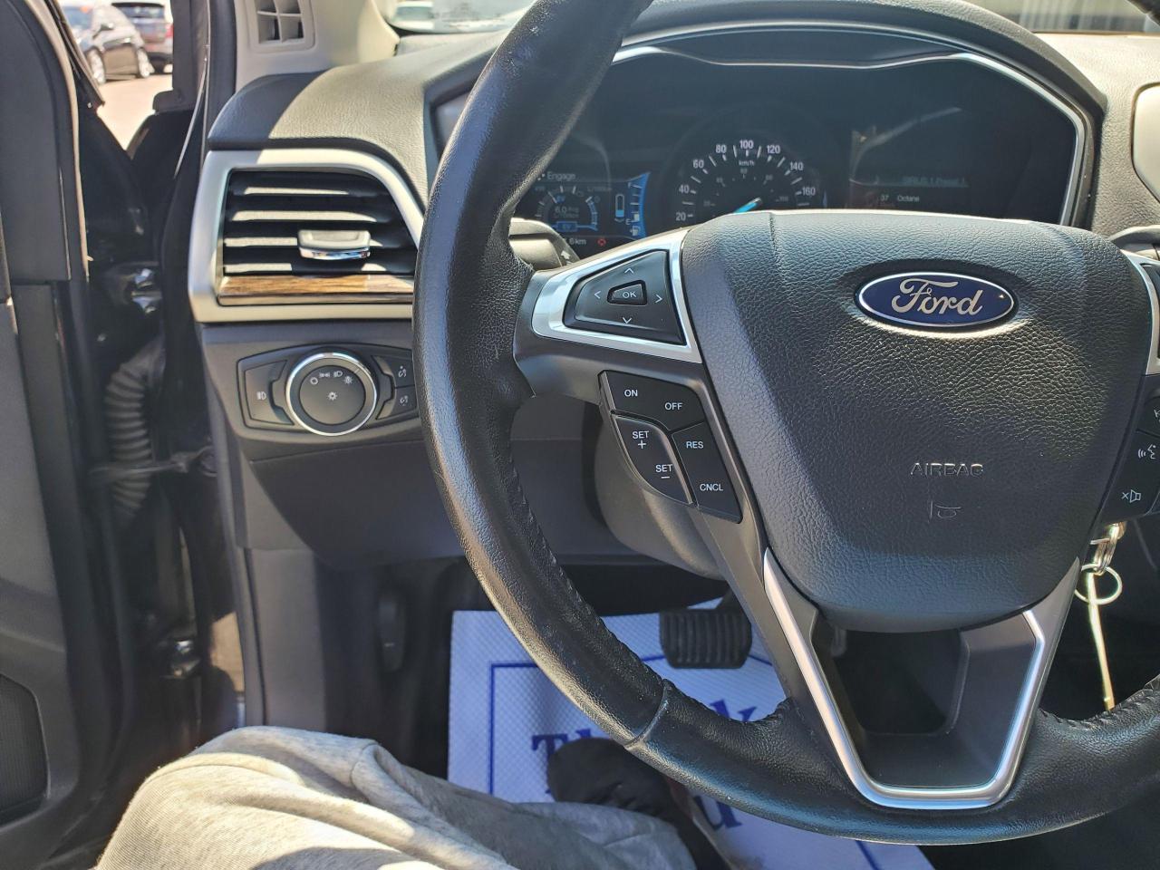 2015 Ford Fusion Energi SE Luxury-LEATHER-HEATED SEATS-AFTERMARKET WHEELS - Photo #11