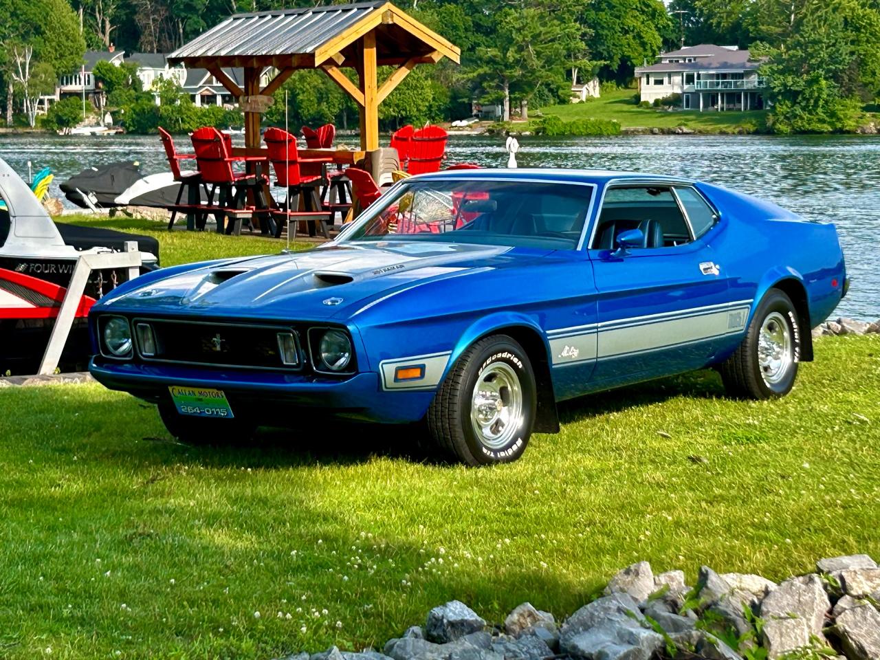 1973 Ford Mustang Mach 1 SPORTSROOF - Photo #14