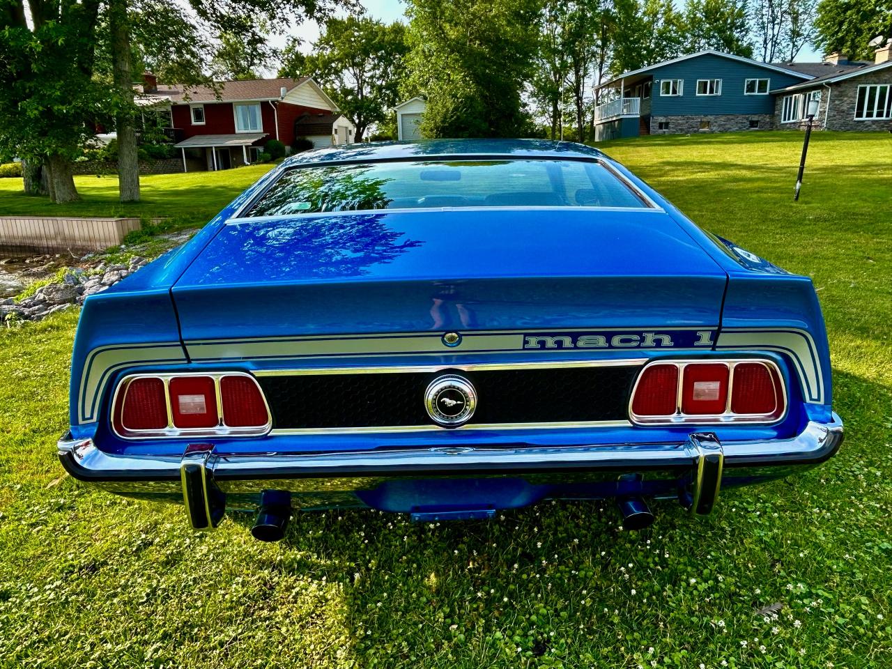 1973 Ford Mustang Mach 1 SPORTSROOF - Photo #17