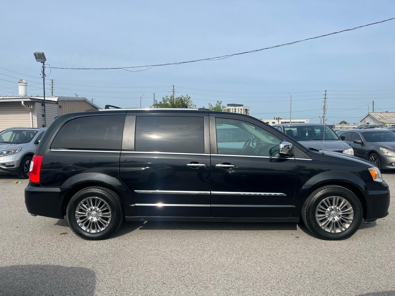 Used 2011 Chrysler Town & Country Limited for Sale in Woodbridge