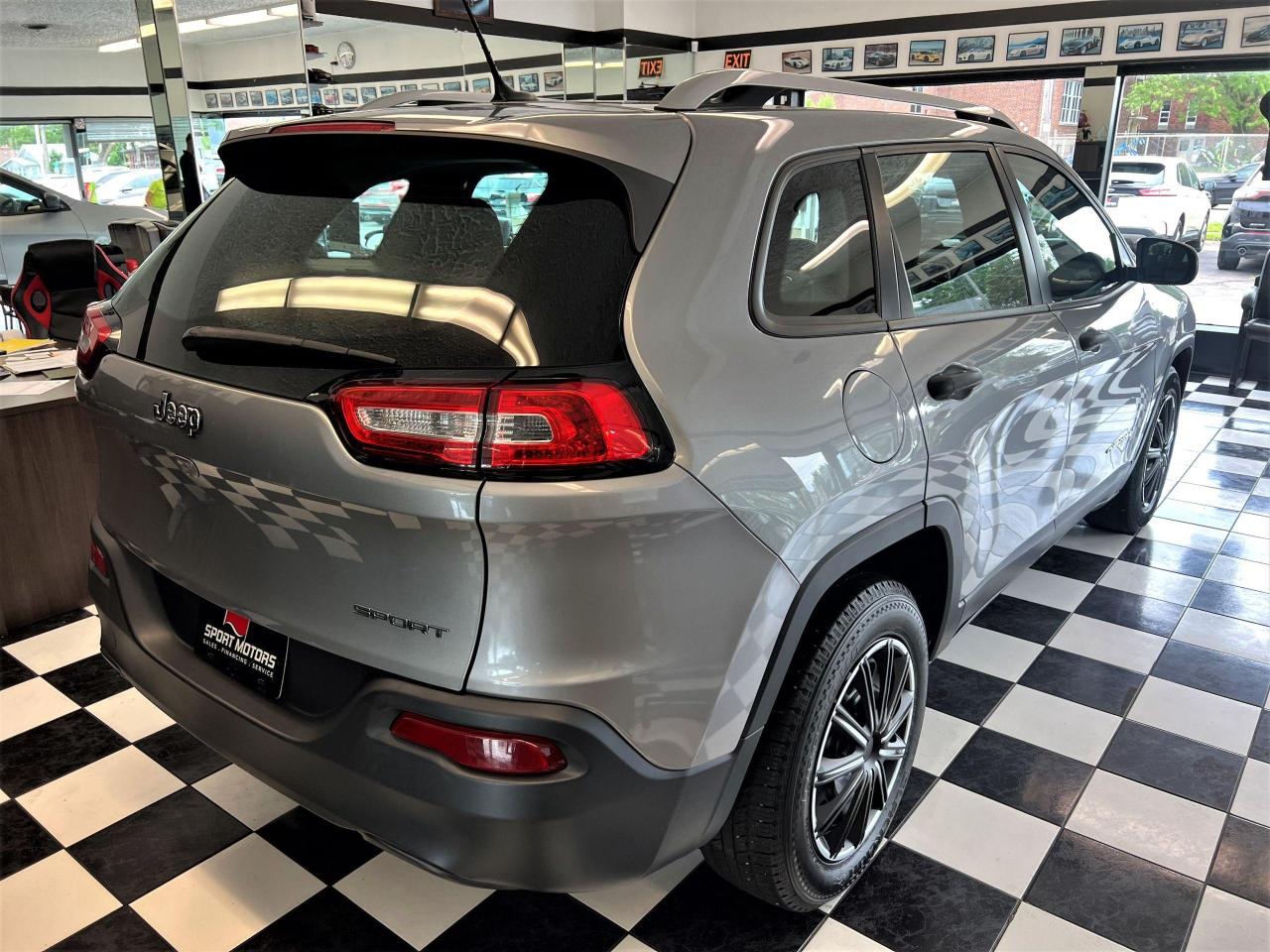 2015 Jeep Cherokee SPORT+Camera+Bluetooth+Remote Start+CLEAN CARFAX Photo4