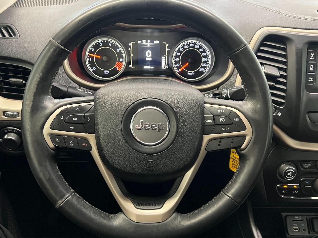 2015 Jeep Cherokee SPORT+Camera+Bluetooth+Remote Start+CLEAN CARFAX - Photo #9