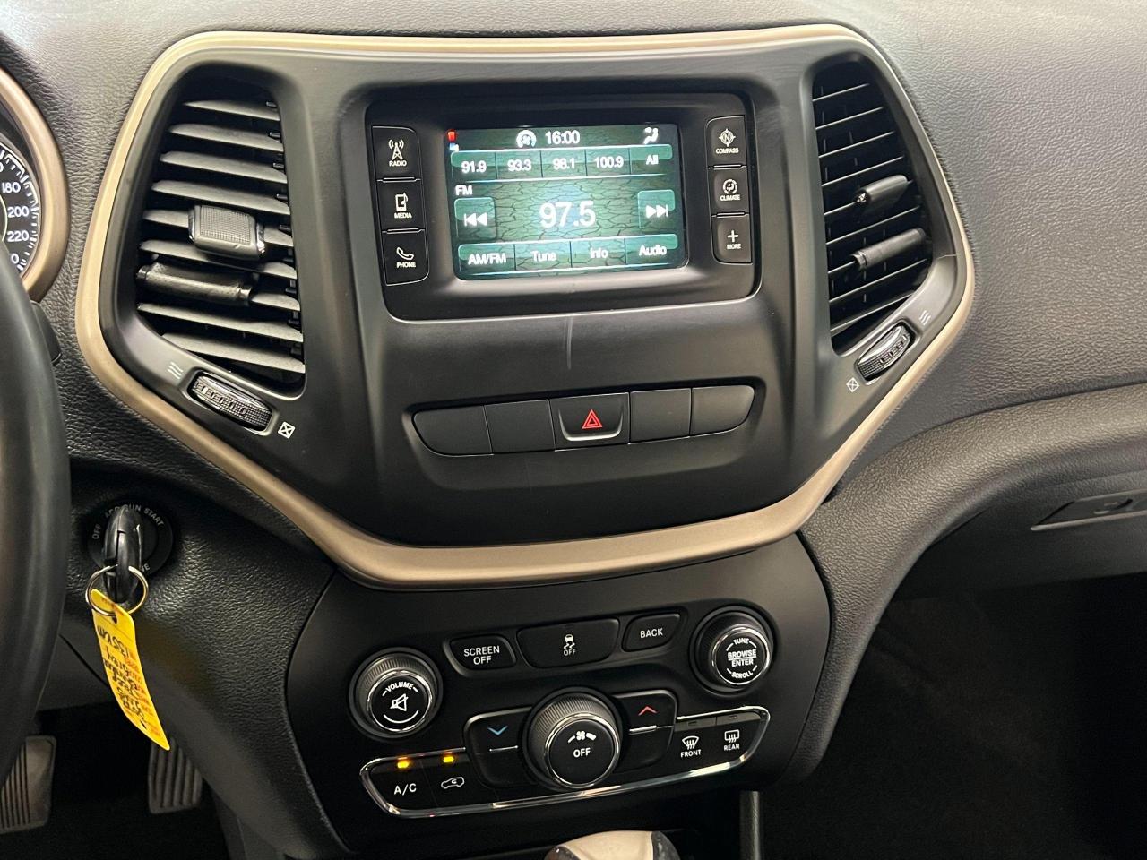 2015 Jeep Cherokee SPORT+Camera+Bluetooth+Remote Start+CLEAN CARFAX - Photo #10