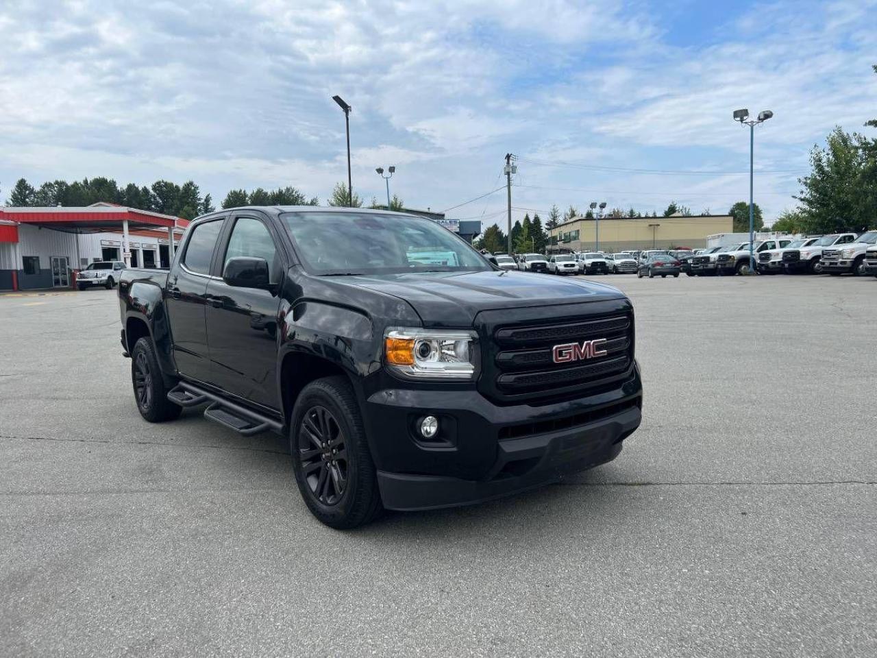 2020 GMC Canyon 4WD Crew Cab 128" SLE