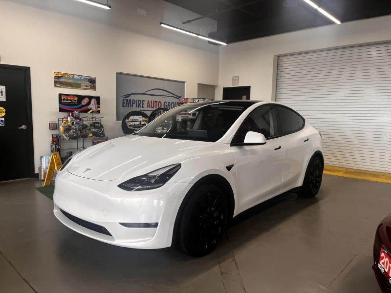 Used 2022 Tesla Model Y PERFORMANCE for sale in London, ON