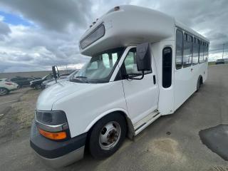 Used 2009 Chevrolet Express Cutaway G 4500 for sale in Calgary, AB