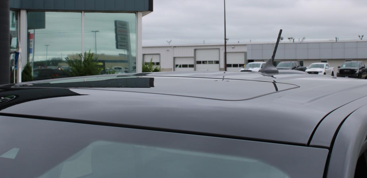 2022 Ford Maverick XLT AWD SuperCrew Photo