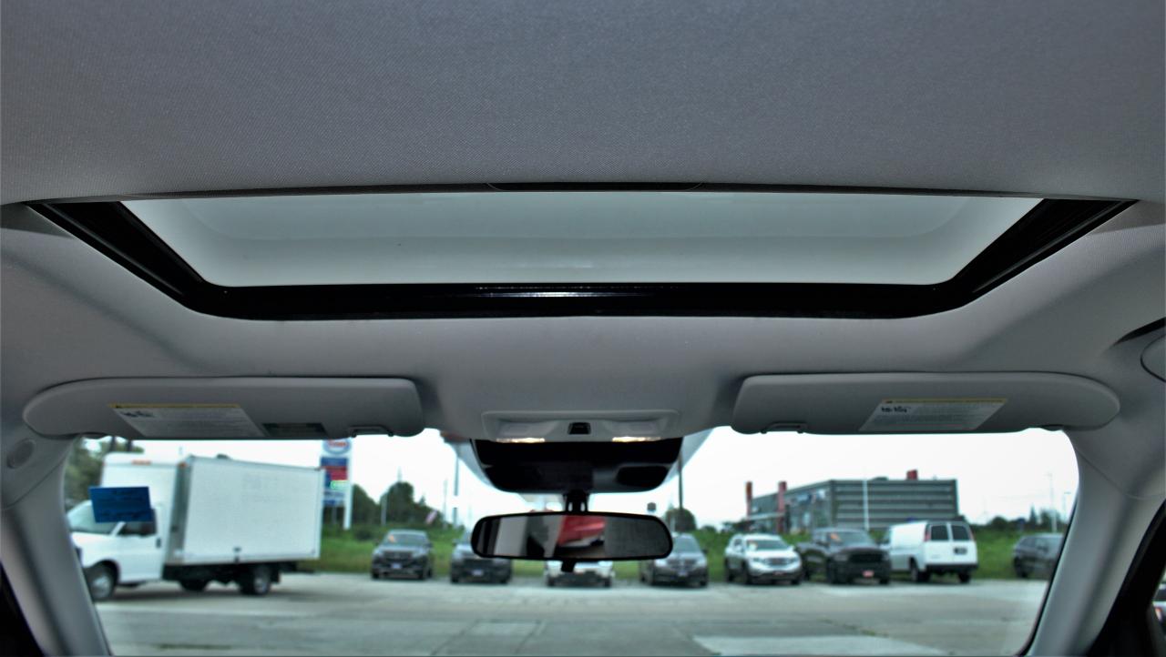 2022 Ford Maverick XLT AWD SuperCrew Photo