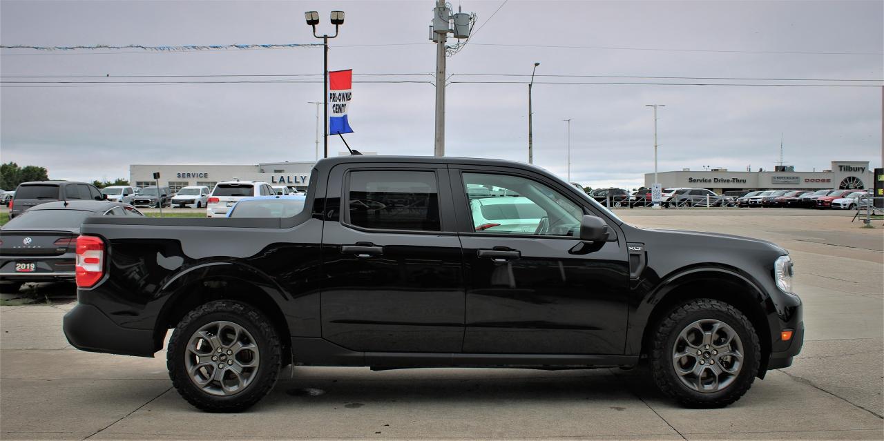 2022 Ford Maverick XLT AWD SuperCrew Photo