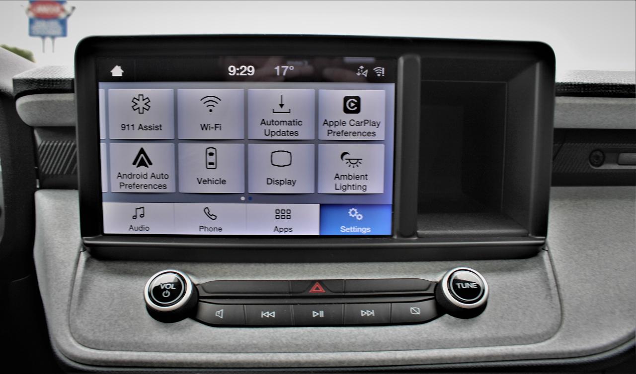 2022 Ford Maverick XLT AWD SuperCrew Photo