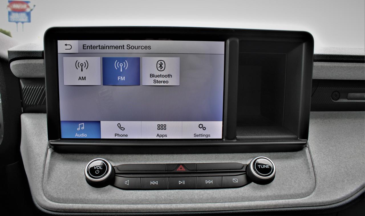 2022 Ford Maverick XLT AWD SuperCrew Photo