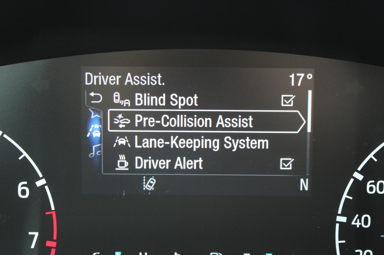 2022 Ford Maverick XLT AWD SuperCrew Photo