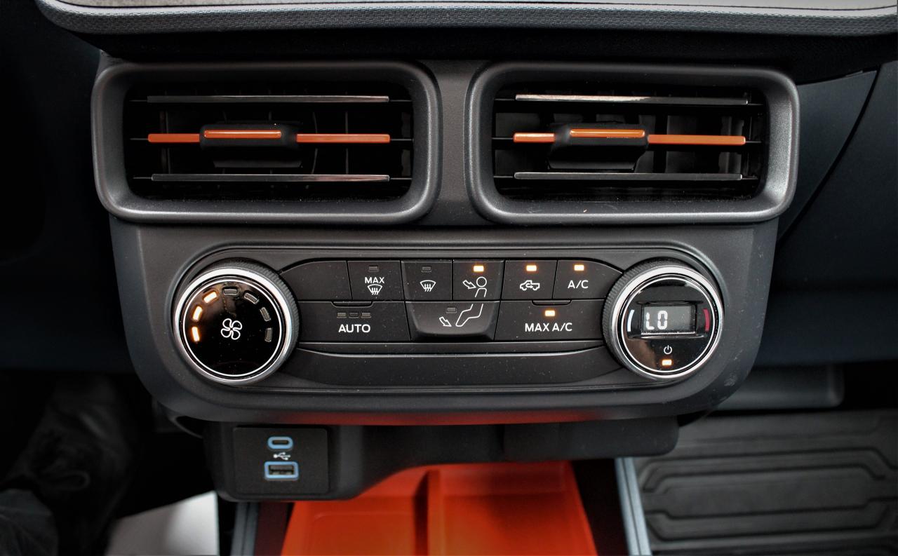 2022 Ford Maverick XLT AWD SuperCrew Photo