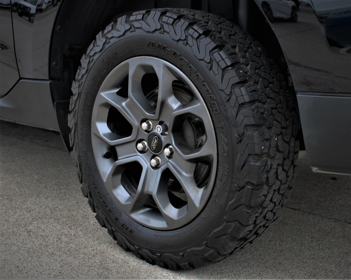 2022 Ford Maverick XLT AWD SuperCrew Photo