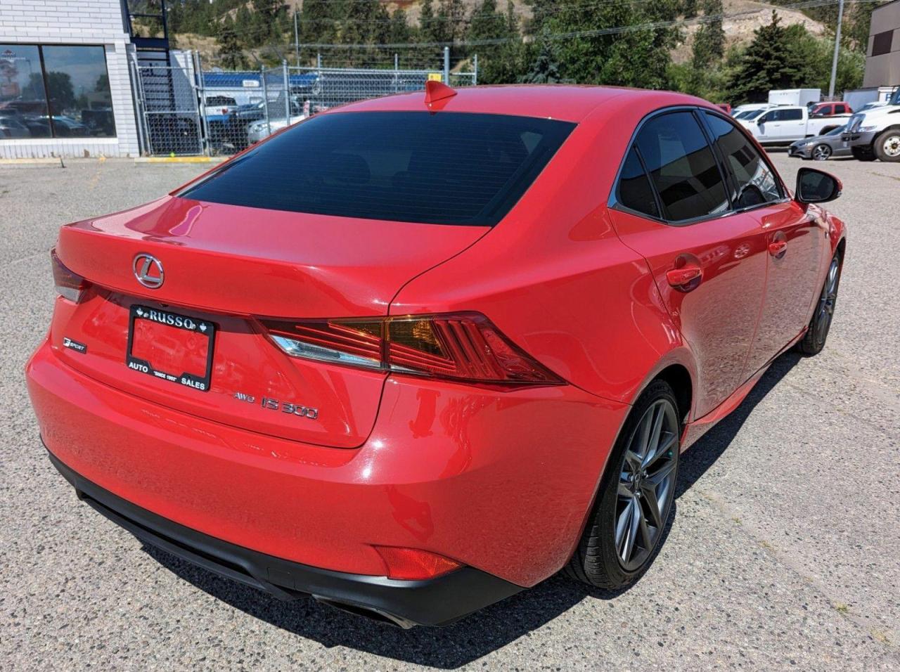 2017 Lexus IS 300 F Sport, AWD - Photo #5