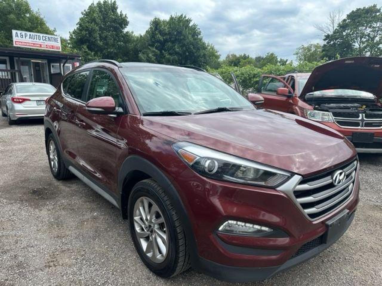 2017 Hyundai Tucson AWD 4dr 2.0L - Photo #1