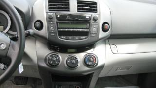 2010 Toyota RAV4  - Photo #14
